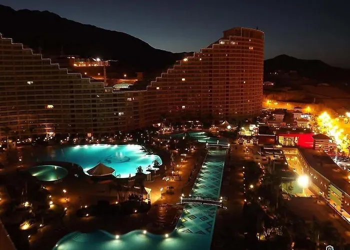 Porto Sokhna Pyramids Family Sav View Apartment